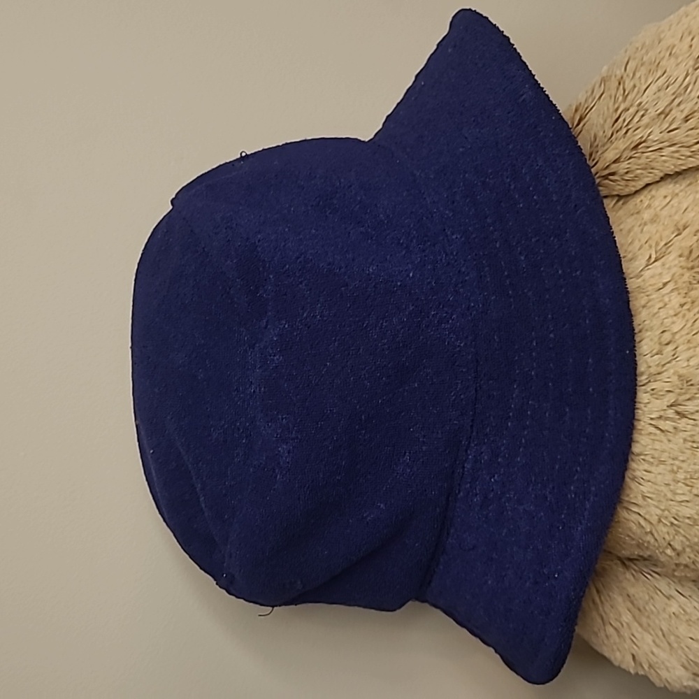 I AM Canadian Bucket Hat - Picture 3 of 3